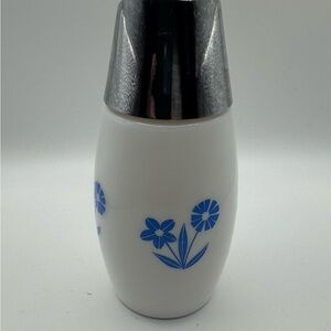 Vintage Westinghouse Gemco Cornflower Blue Sugar Shaker